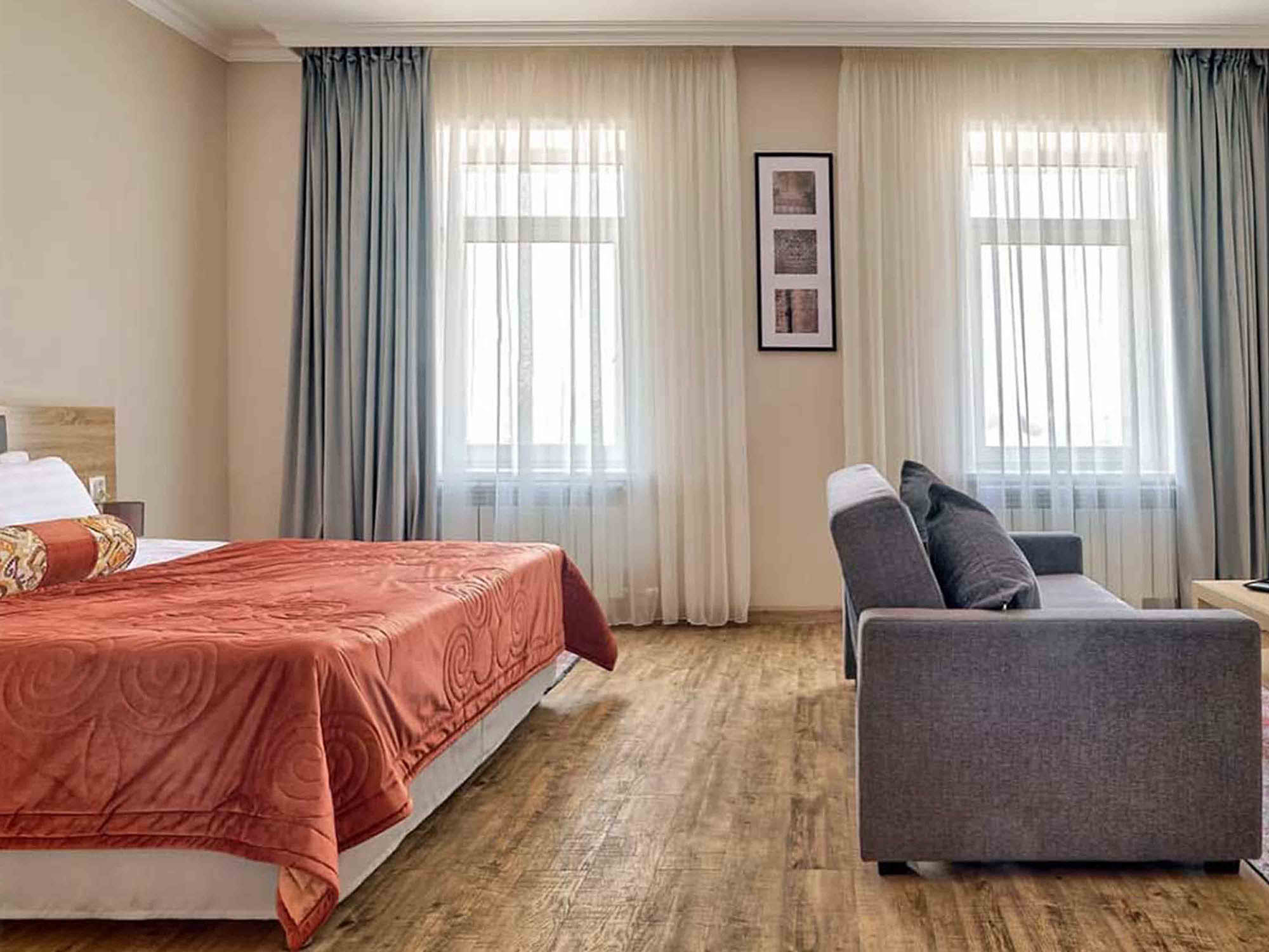 AISHA BIBI APART HOTEL Астана