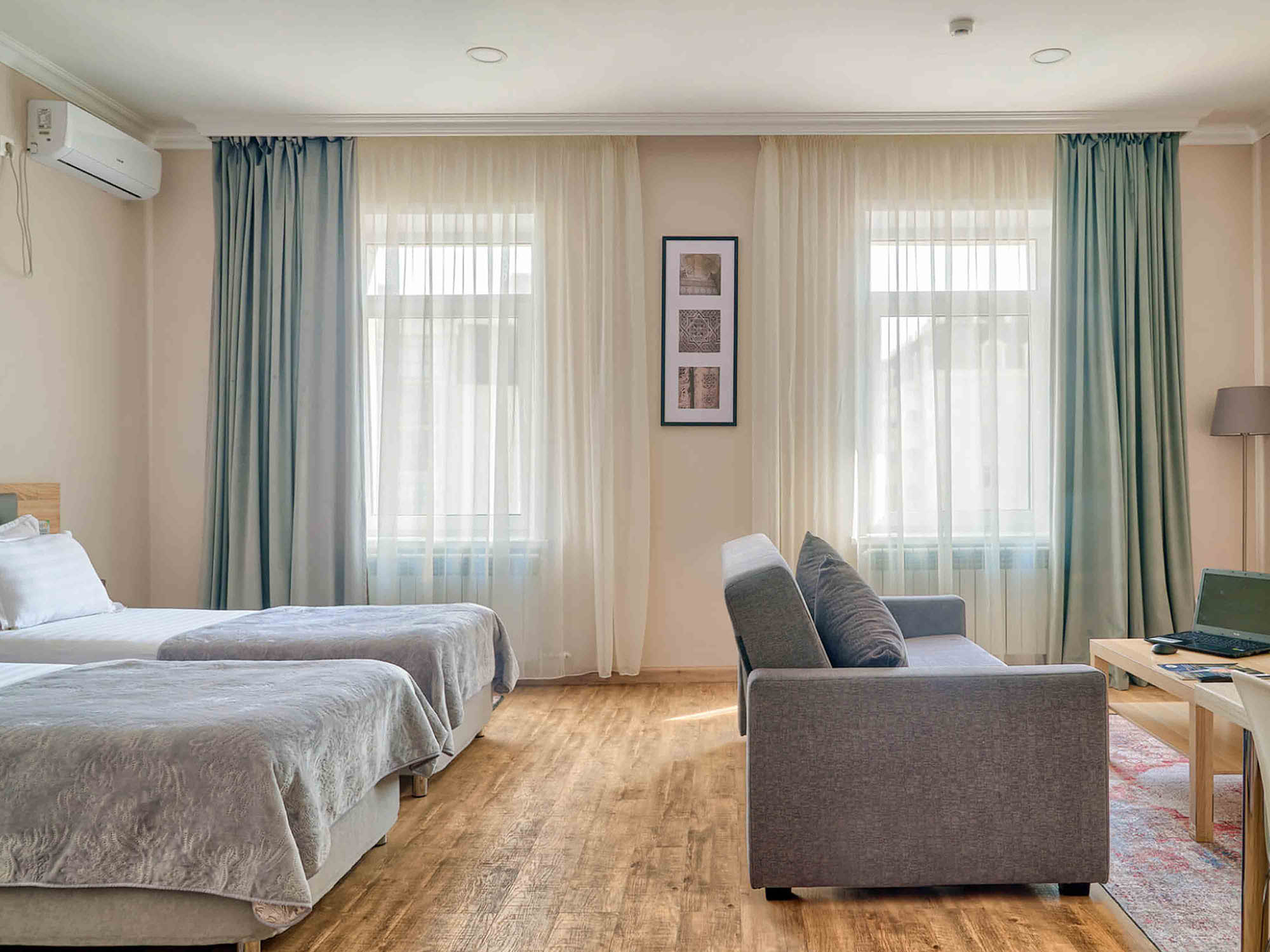 AISHA BIBI APART HOTEL Астана